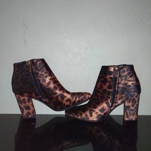 Brown cheetah print Heeled Boots 🔔NEW 🔔
